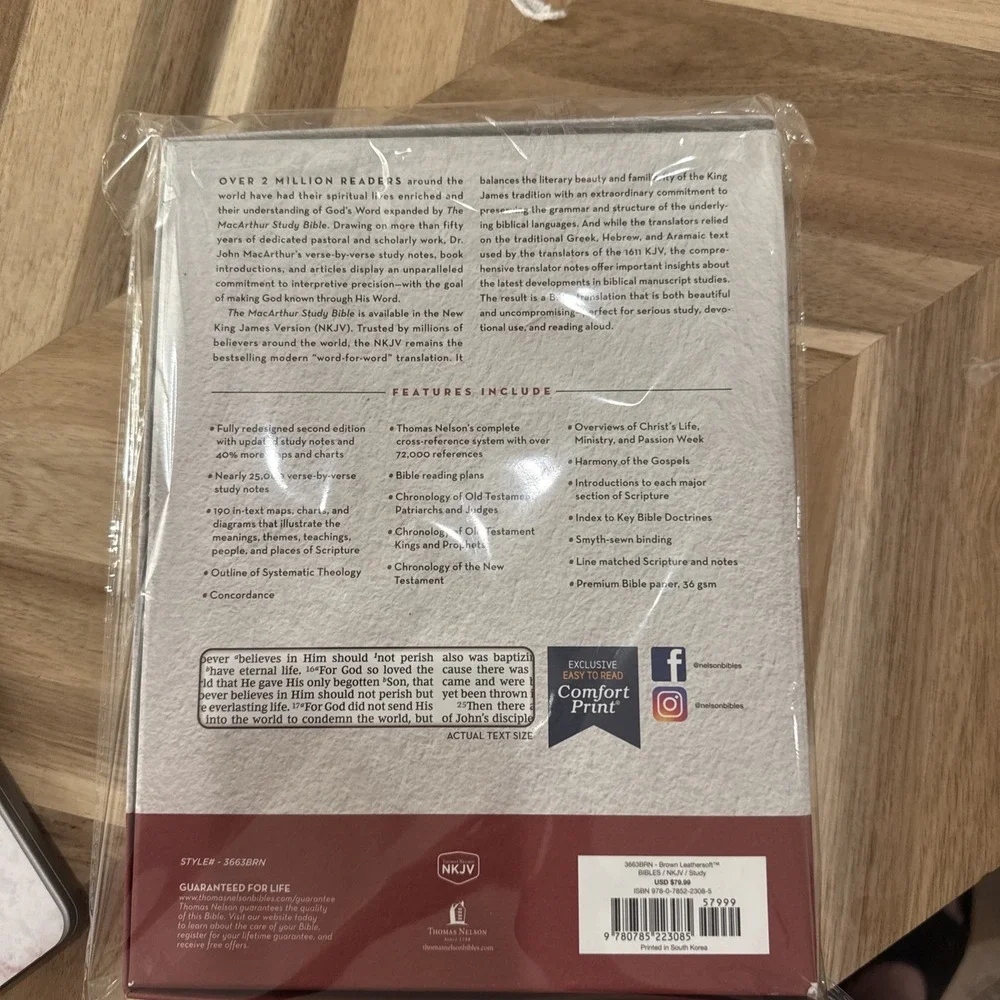 NKJV MacArthur Study Bible [Second Edition,‎ Brown] by Thomas Nelson New In Box